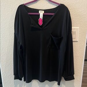BiBi Elegant Black Blouse, women’s size L, no holes or stains, NWT